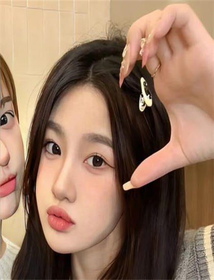 色夜火影院_朝鲜女人_韩国电影办公室1免费完整版视频